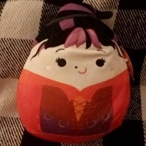 Mary Sanderson Squishmalllow